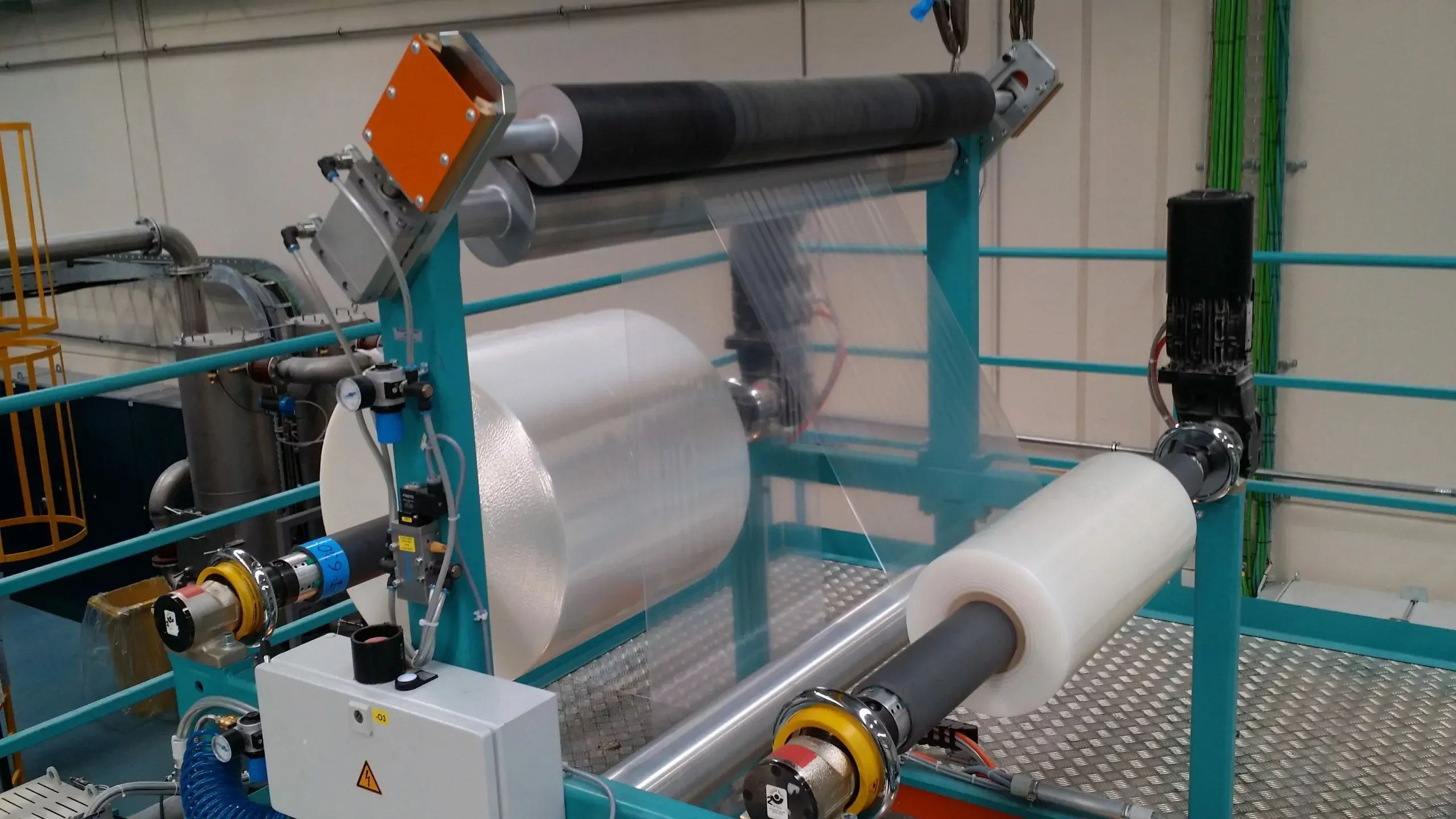 extrusion coating lamination process